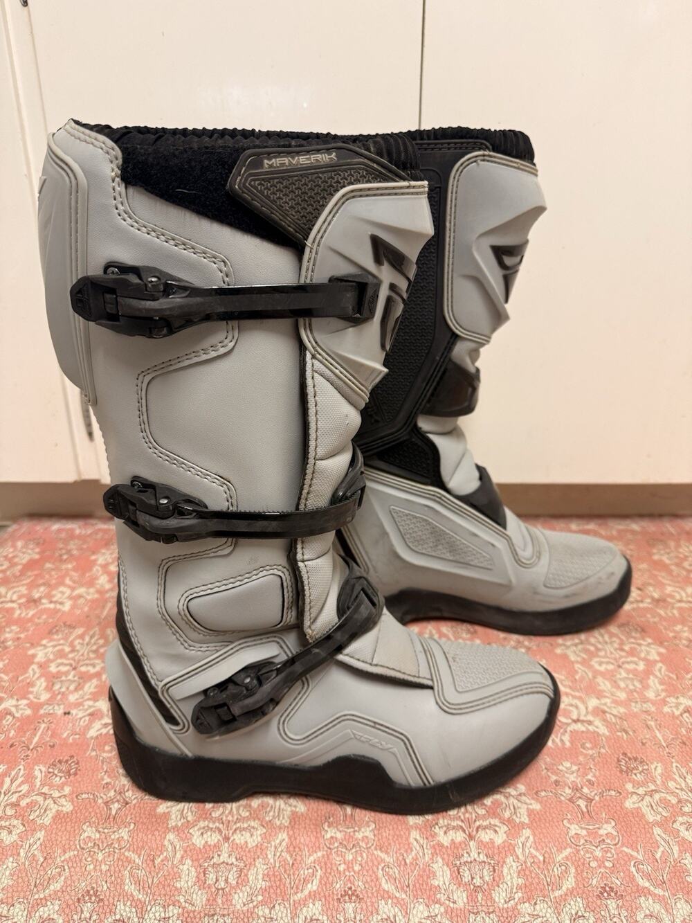 FLY Racing Maverik Motocross Boots Mens Size 10 Gray Black MX Dirt Bike ATV